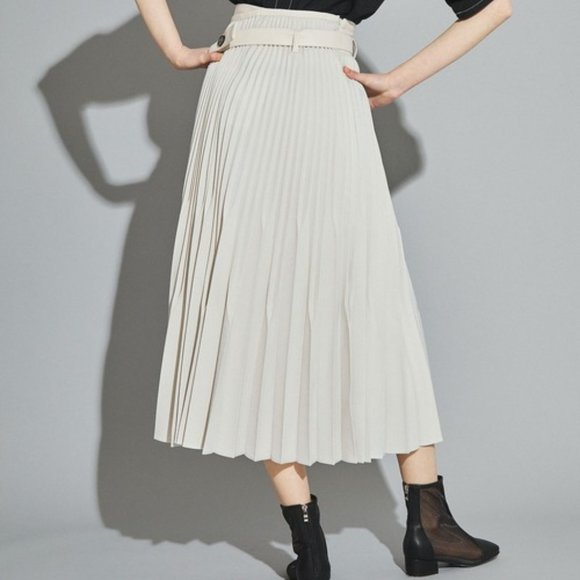 NEW UNITED TOKYO 21SS COLLECTION Pleated Skirt Size 2 - Picture 5 of 14